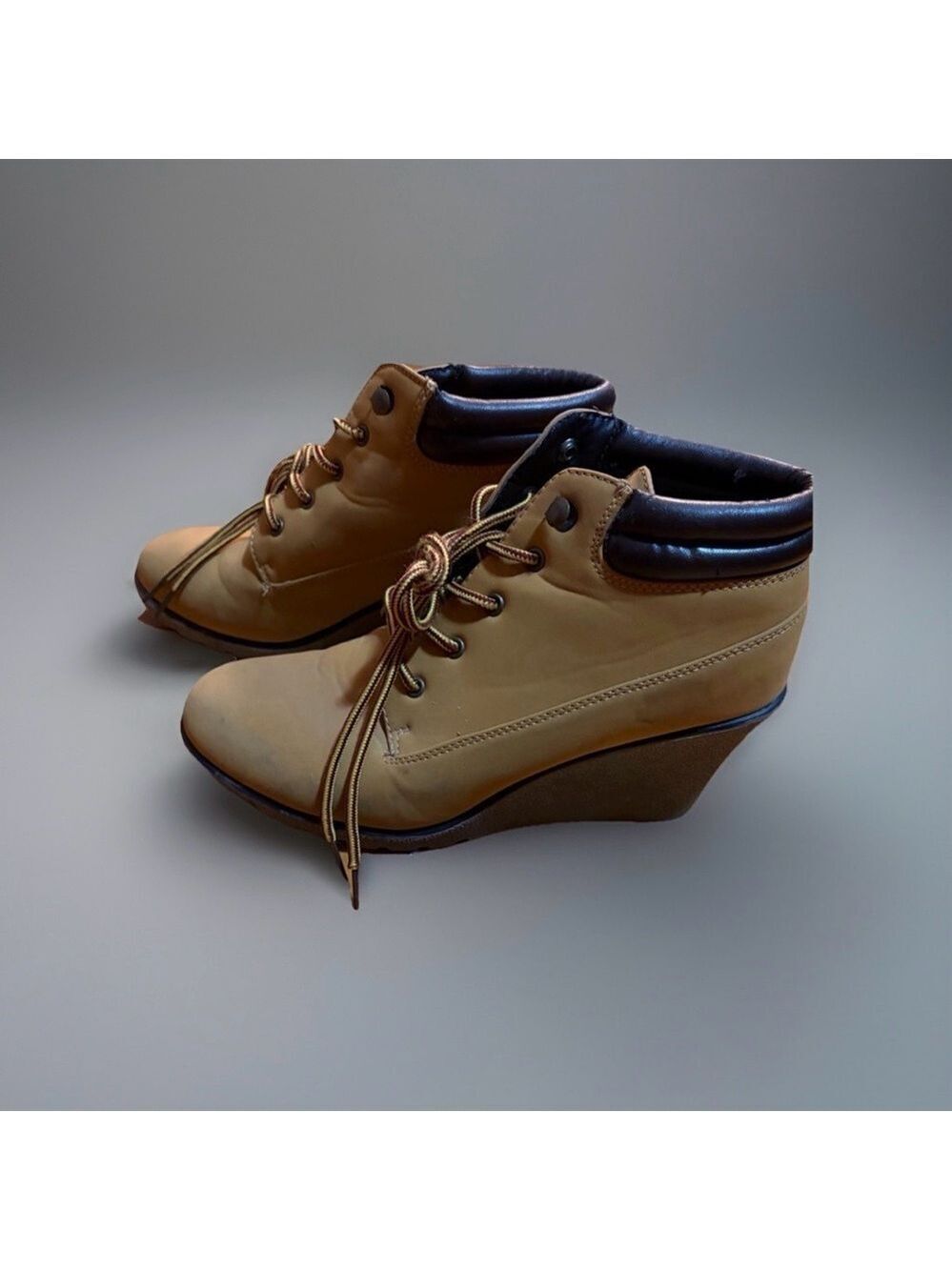 George Workboot-Inspired Wedge Boots – Size 8